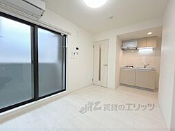 JR山陰本線 花園駅 徒歩8分の賃貸アパート 2階1DKのリビング/ダイニング