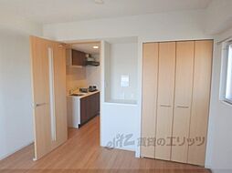 アスヴェル京都西七条 4階1Kのリビング/ダイニング