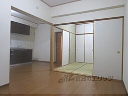 北前田マンション 303 3階2LDKのリビング/ダイニング