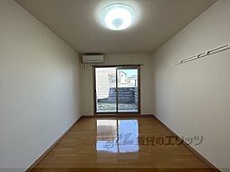 サンクスパレ桂II 110 1階1Kのリビング/ダイニング