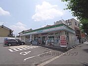 ファミリーマート　かどの七条店まで90メートル