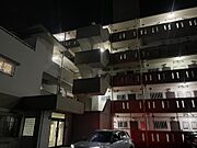 外観夜