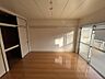 室内：居住中の為、写真は同タイプ別部屋の写真です。