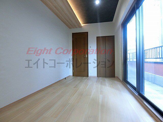 洋室 大阪市西区九条2丁目