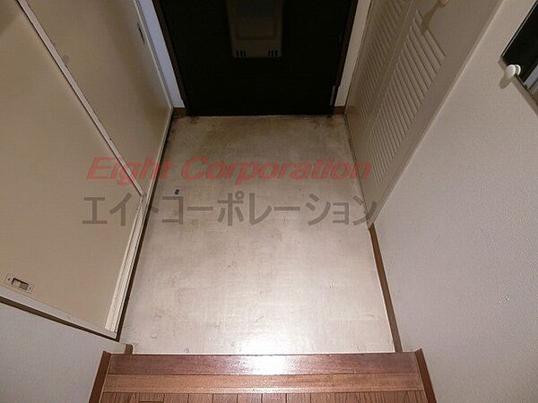 玄関を拡大表示