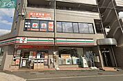 セブンイレブン岡山昭和町店 121m