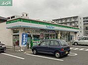 ファミリーマート岡山東島田店 246m