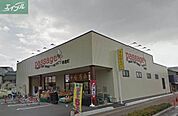 パサージュ奉還町 437m