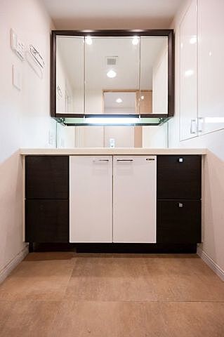 洗面 モアグランデ府中 3階/-