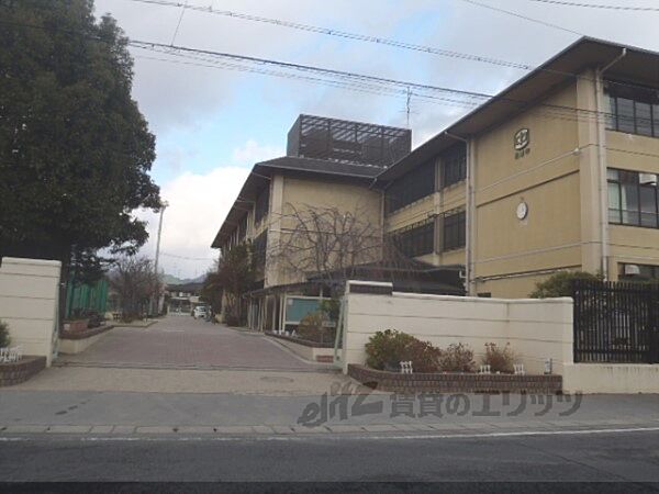 画像10:松尾中学校まで250メートル