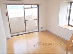 近鉄京都線 向島駅 徒歩5分の賃貸マンション 5階1Kのリビング/ダイニング