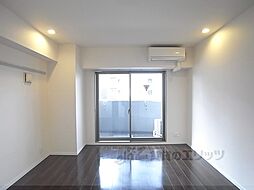 阪急京都本線 西京極駅 徒歩3分の賃貸マンション 3階1Kのリビング/ダイニング