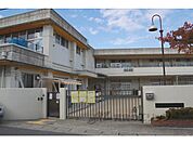 深田保育所まで300メートル