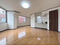 近鉄京都線 東寺駅 徒歩5分の賃貸マンション 3階ワンルームのリビング/ダイニング