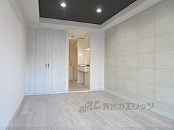 阪急京都本線 桂駅 徒歩37分の賃貸マンション 3階1Kのリビング/ダイニング