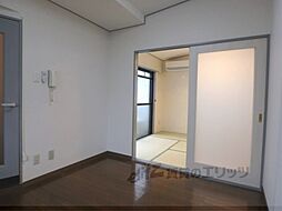 JR東海道・山陽本線 西大路駅 徒歩10分の賃貸マンション 3階2DKのリビング/ダイニング