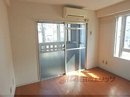 近鉄京都線 小倉駅 徒歩2分の賃貸マンション 2階1Kのリビング/ダイニング