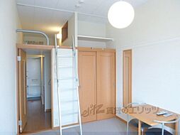 レオパレスＣＯＮＹ 203 2階1Kのリビング/ダイニング