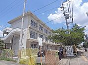 大山崎小学校まで1200メートル
