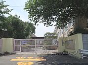 久世西小学校まで1000メートル