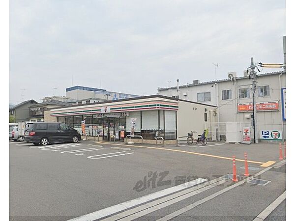 セブンイレブン　長岡京開田1丁目店まで750メートル