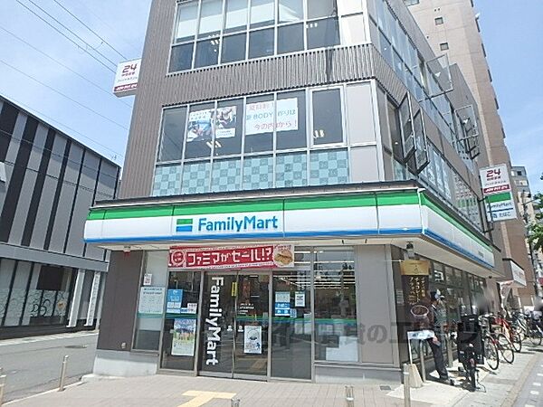 画像21:ファミリーマート　山科区役所前店まで210メートル