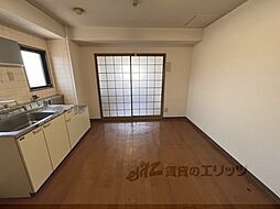 近鉄京都線 十条駅 徒歩5分の賃貸マンション 5階1DKのリビング/ダイニング