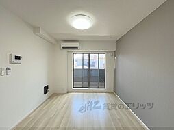 ウィスタリアII 204 2階1Kのリビング/ダイニング