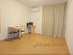 レオパレスビューテラス草内 3階1Kのリビング/ダイニング