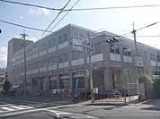 向日町郵便局まで1600メートル