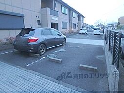 10 / 13