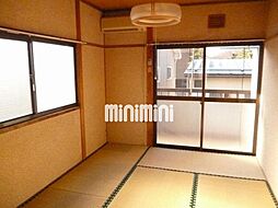 居間
