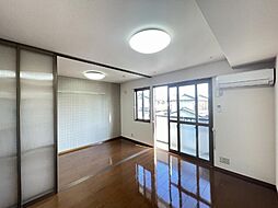 居間