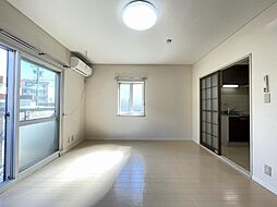 レーベン美里　Ｃ棟 101 1階1Kのリビング/ダイニング