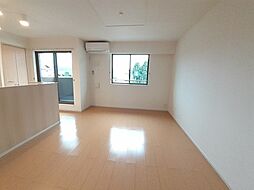 メゾンシュクレ　II 201 2階2LDKのリビング/ダイニング