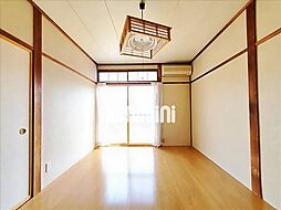 居間