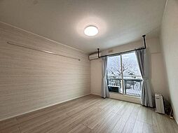 ウィズハイム沢村 105 1階1Kのリビング/ダイニング