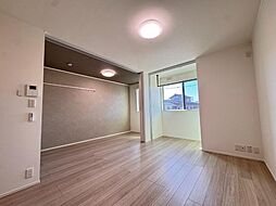 ウィズハイム西松本 206 2階1LDKのリビング/ダイニング