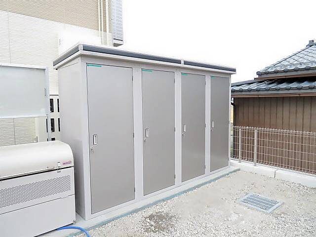 その他