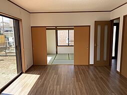 居間