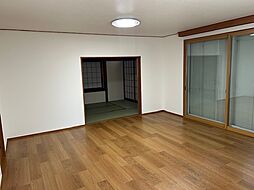 居間