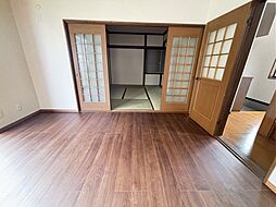 居間