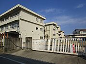岡山市立宇野小学校(小学校)まで1195m