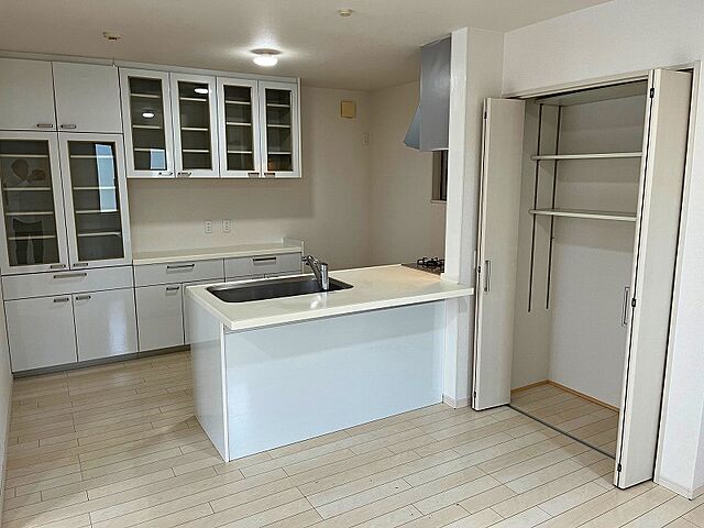 キッチン 大阪市東成区深江南3丁目