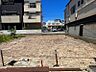 外観：南向きで、陽当り・通風大変良好です。建築条件ありません、お好きなハウスメーカーや工務店で建築が出来ます。全２区画の現場です。
