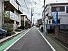 外観：前面道路含む現地写真