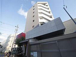 外観　防犯カメラ　オートロック　宅配BOX付　外壁タイル張り