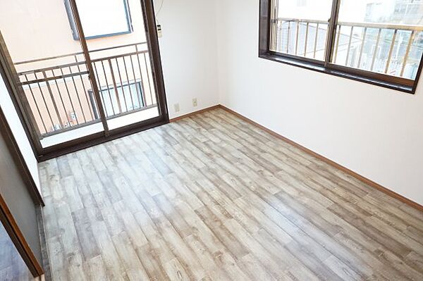 apartment 茨城県龍ケ崎市佐貫3丁目23-31
佐貫の賃貸情報を見る
物件地図