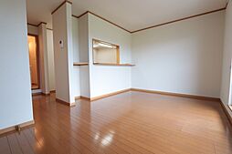 デスパシオ III 203号室 2階2LDKのリビング/ダイニング