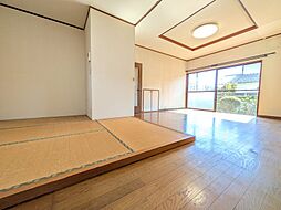 JR常磐線 牛久駅 3.3km 3LDKのリビング/ダイニング